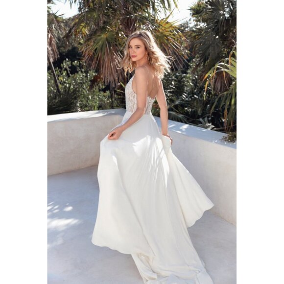 Scout by Sarah Seven Golden Wedding Gown Size 8 - Picture 3 of 11